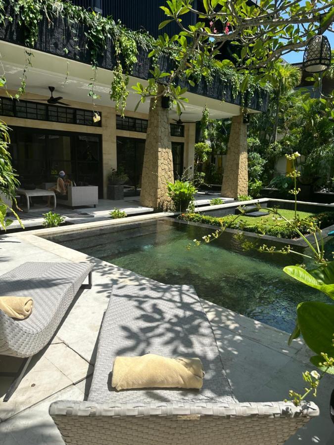 Amanputri Villa Seminyak Eksteriør billede