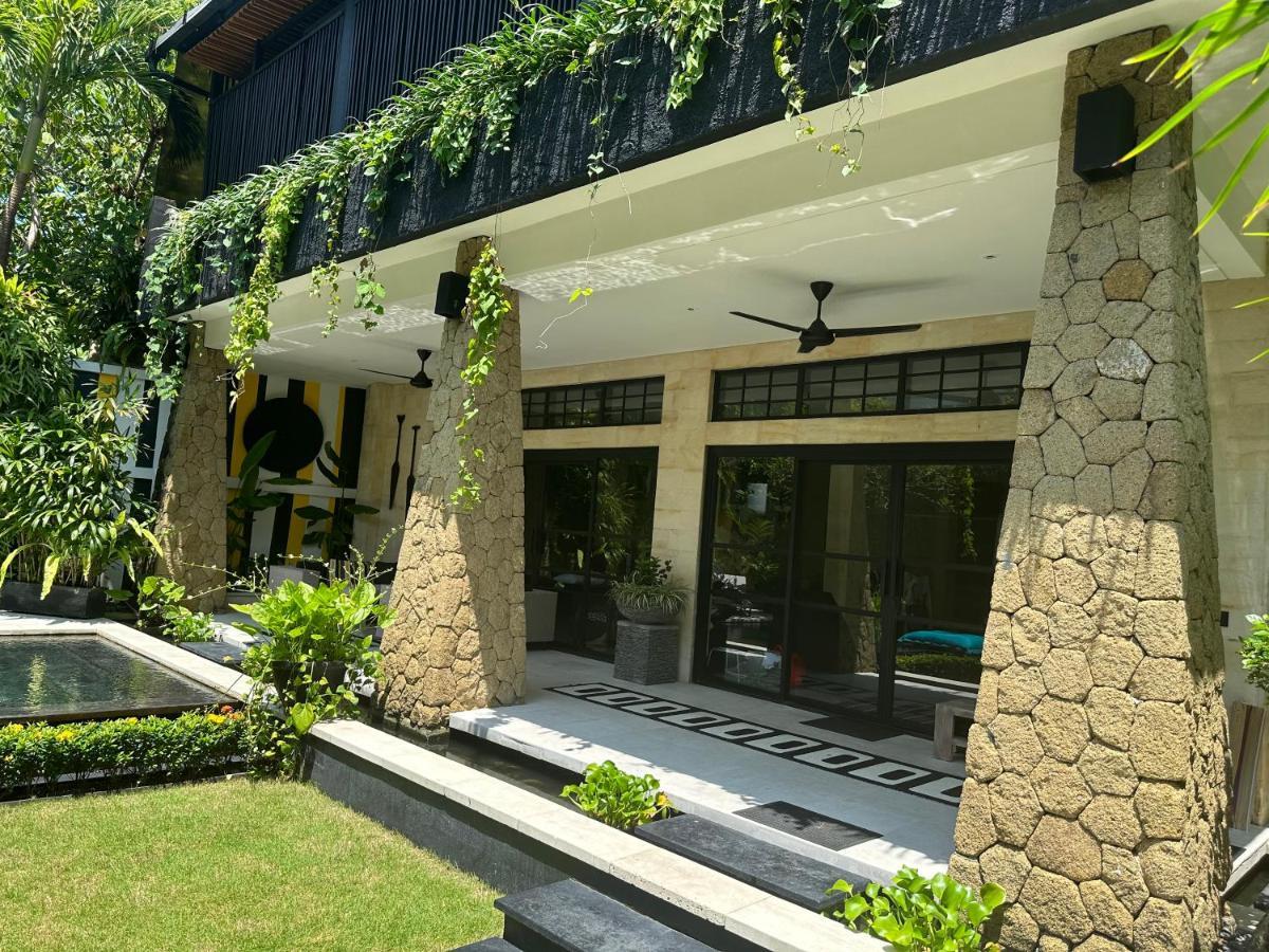 Amanputri Villa Seminyak Eksteriør billede